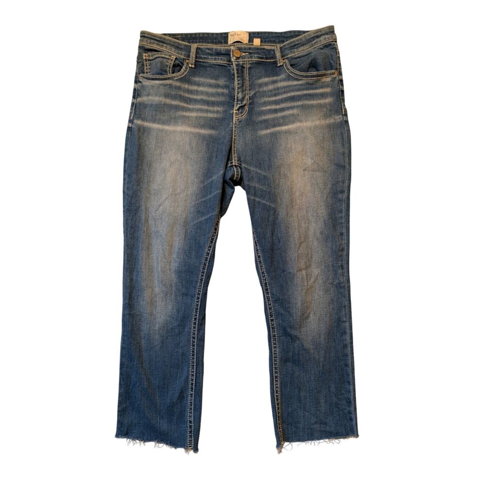 BKE Denim Women's Payton Faded Wash Raw Hem Casual Straight Leg jeans 36x31.5